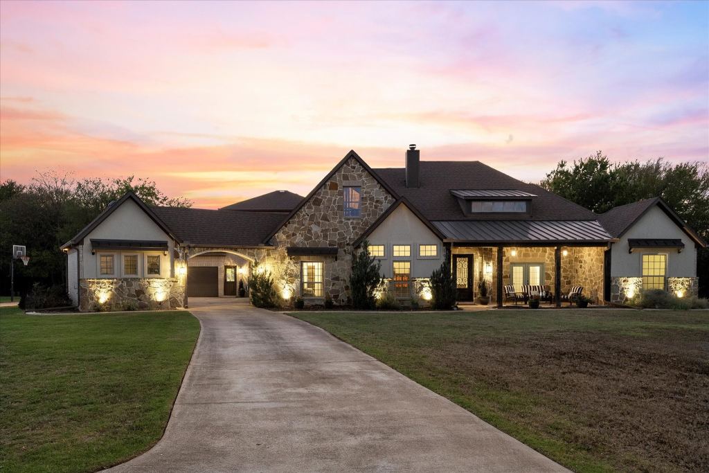 232 Branding Iron Court, Royse City, TX 75189 — photo 1