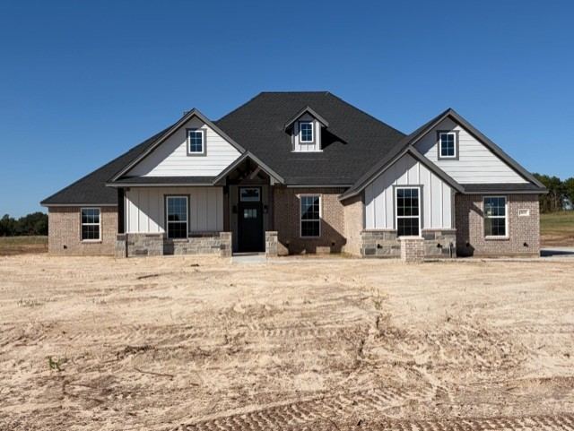 1035 Colt Road, Springtown, TX 76082 — photo 1