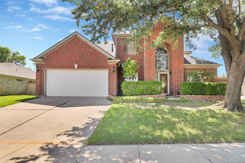 5502 Hyannis Drive, Arlington, TX 76018 — photo 1