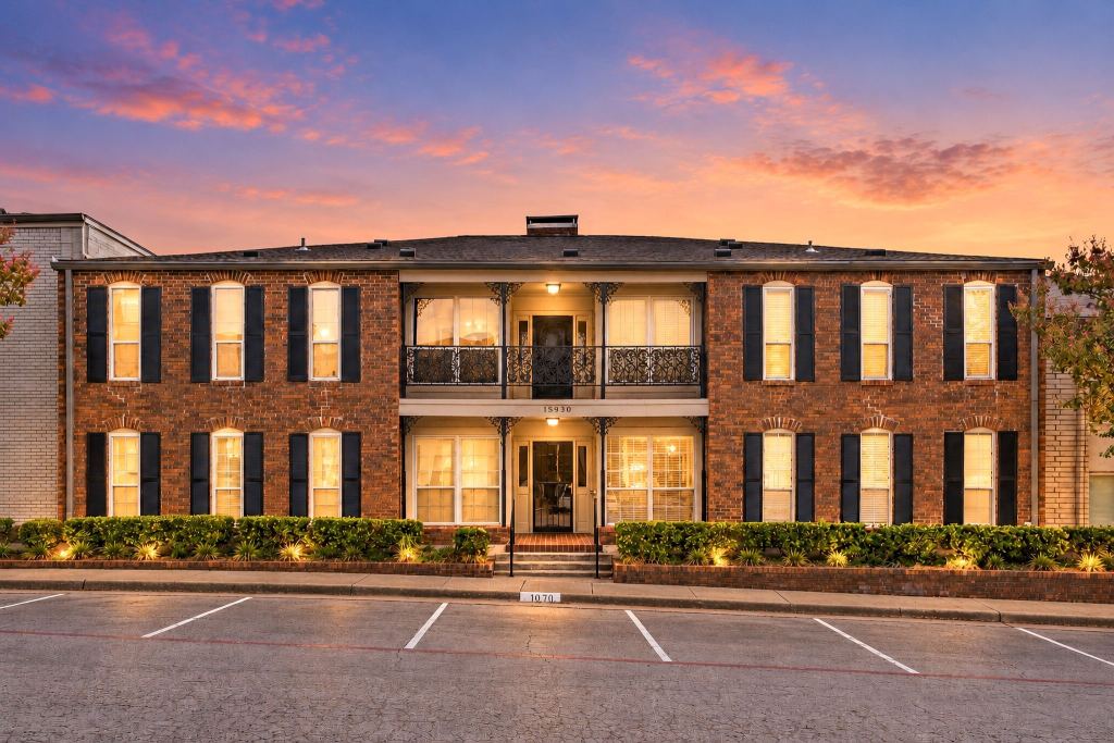 15930 Stillwood Street 2070, Dallas, TX 75248 — photo 1