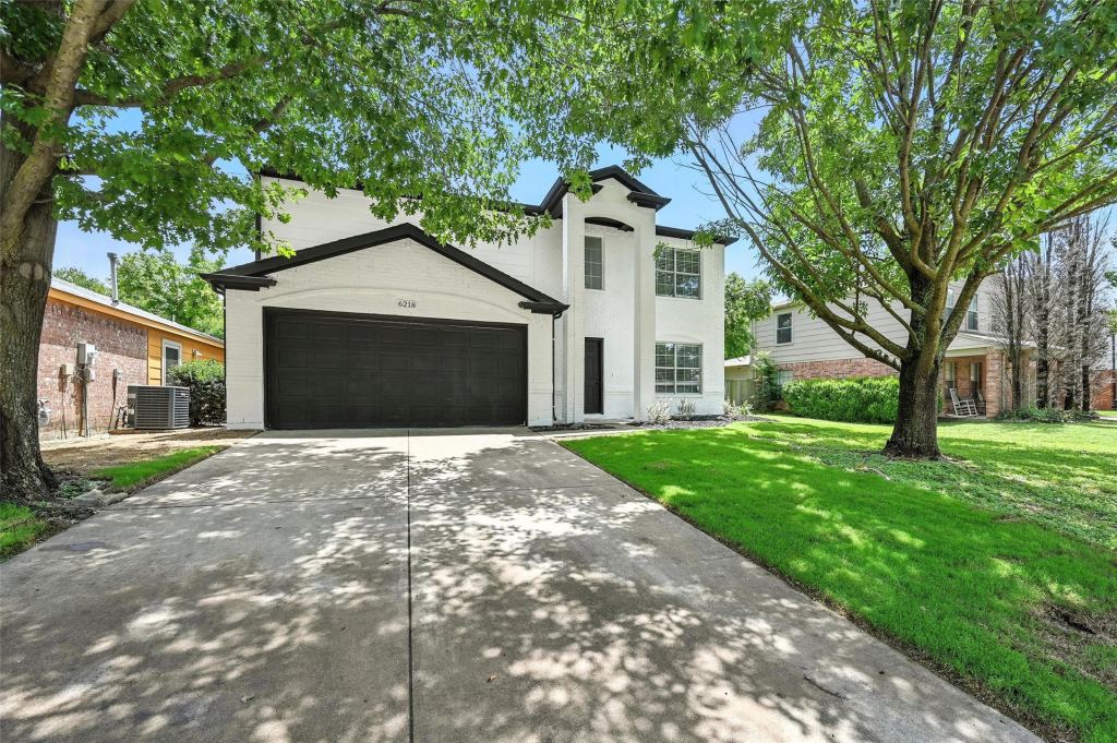 6218 Everglade Road, Dallas, TX 75227 — photo 1