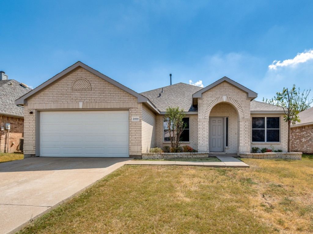 2459 Frontier Drive, Grand Prairie, TX 75052 — photo 1