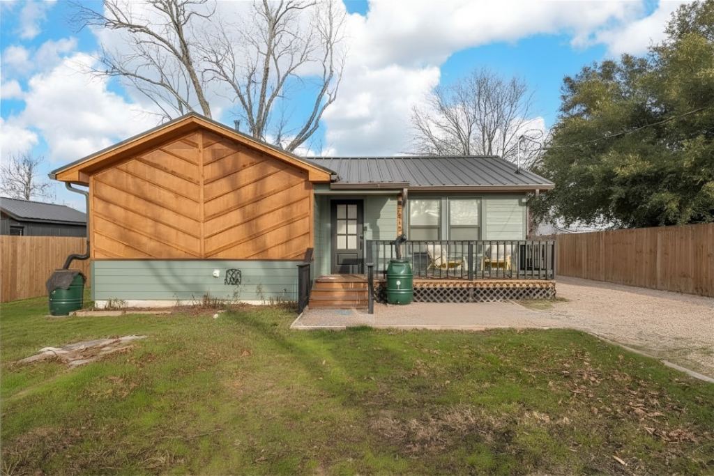 3812 Orchard Lane, Waco, TX 76705 — photo 1