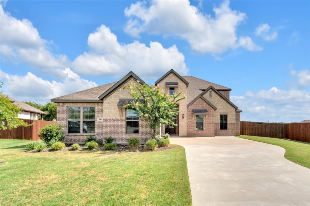 846 Deleon Drive, Midlothian, TX 76065 — photo 1
