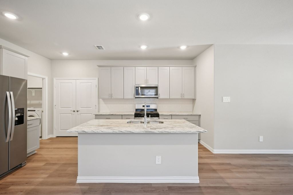 210 Winchester Lane, Sherman, TX 75092 — photo 1