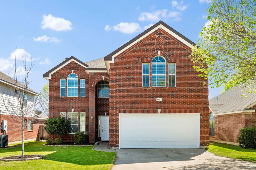 4943 Sunset Ridge Drive, Fort Worth, TX 76123 — photo 1