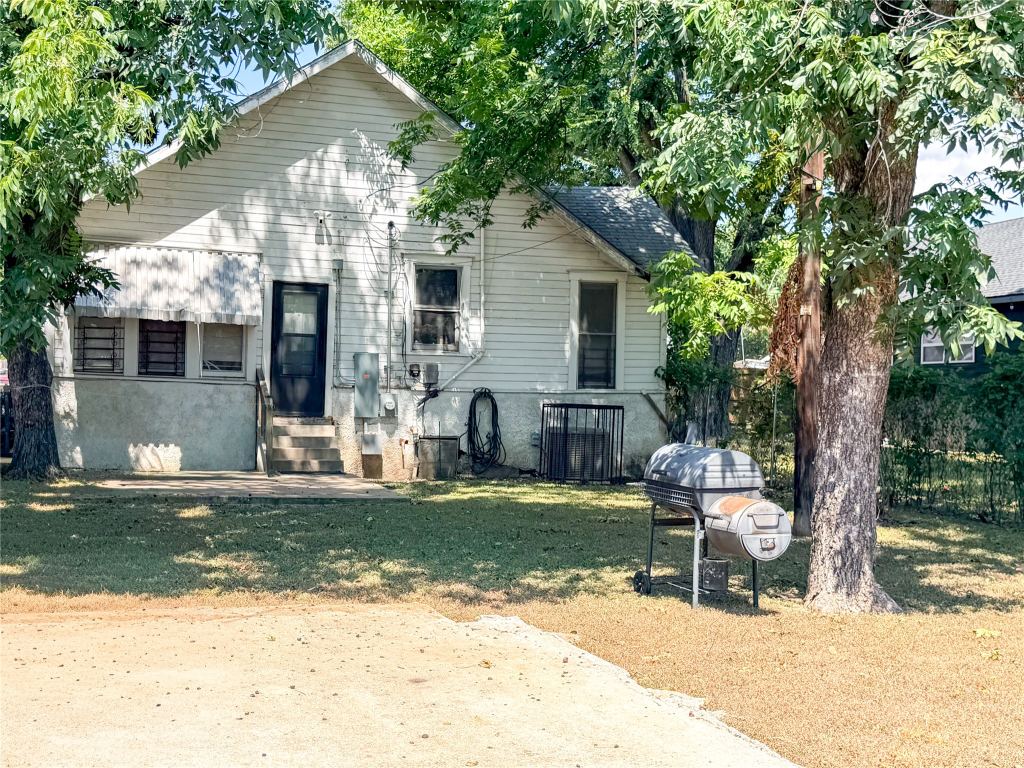 2114 Gorman Avenue, Waco, TX 76707 — photo 1