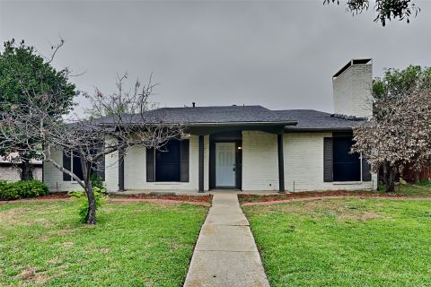 1711 Chesterfield Drive, Carrollton