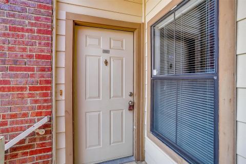 3212 Donnelly Circle 502, Fort Worth, TX 76107 — photo 2