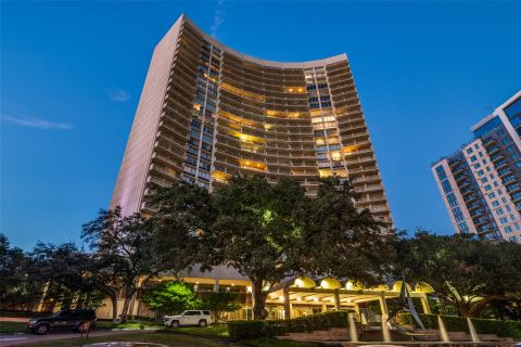 6211 W Northwest Highway 1004, Dallas, TX 75225 — photo 2