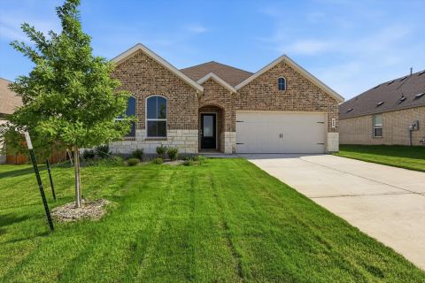 624 Mare Drive, Aubrey, TX 76227 — photo 3