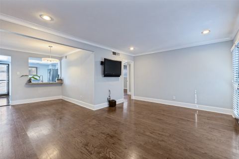 10207 Regal Oaks Drive 210, Dallas, TX 75230 — photo 3