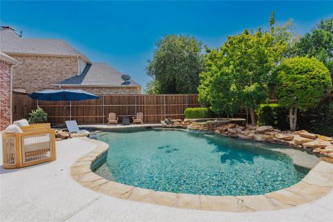 7611 Sweetgum Drive, Irving, TX 75063 — photo 2