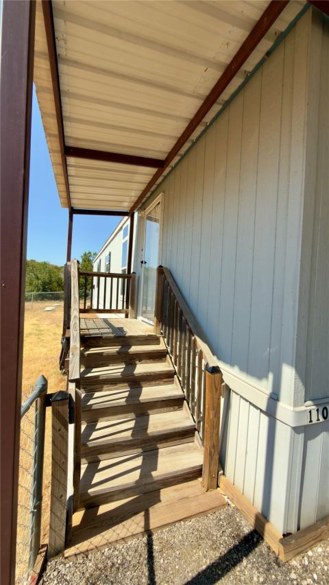 1108 Ridgeview Circle, Granbury, TX 76048 — photo 2