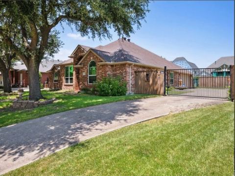 8301 Martha Lane, Rowlett, TX 75088 — photo 3