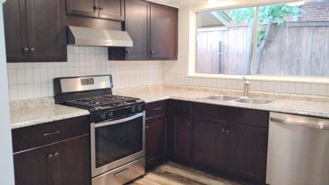423 Columbia Circle, Irving, TX 75062 — photo 3
