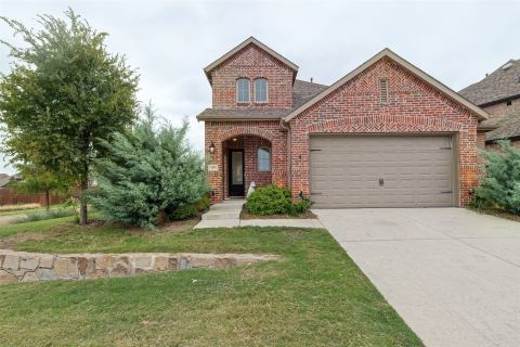 1805 Pelham Drive, Aubrey, TX 76227 — photo 2