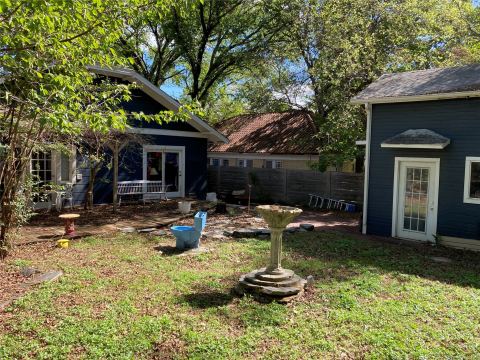 1409 N Austin Street, Denton, TX 76201 — photo 3