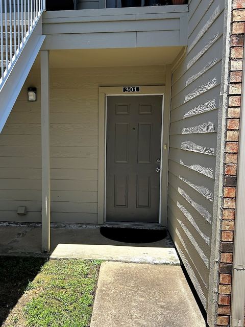 2200 E Trinity Mills Road 301, Carrollton, TX 75006 — photo 3