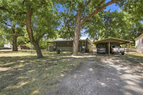 7094 Horseshoe Bend Trail, Weatherford, TX 76087 — photo 2