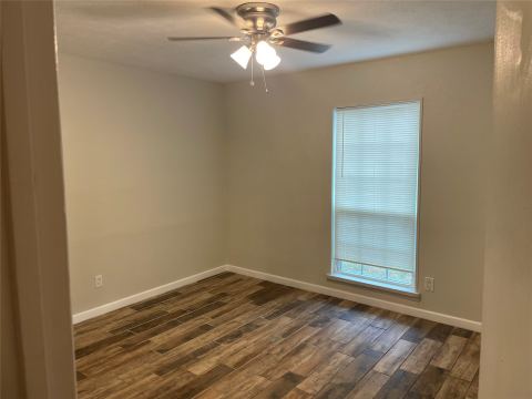 3916 Longmeadow Way, Fort Worth, TX 76133 — photo 2