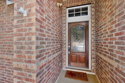 1305 Hearthstone Drive, Burleson, TX 76028 — photo 3