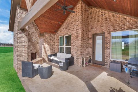 2037 Pinnell Prairie, Weatherford, TX 76088 — photo 2