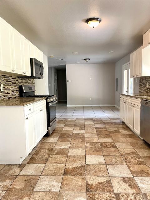 6912 Heritage Lane, Fort Worth, TX 76134 — photo 3