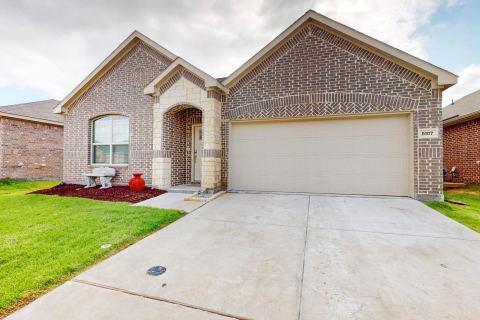 5107 Penrose Drive, Princeton, TX 75407 — photo 2