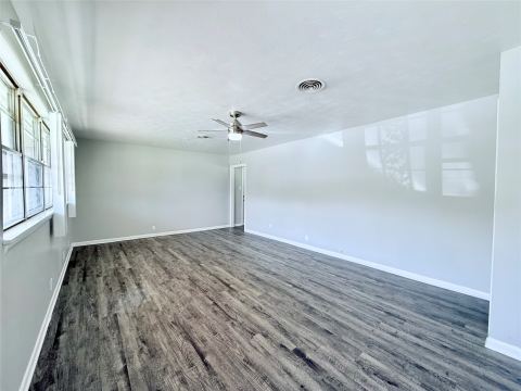 401 W Lamberth Road, Sherman, TX 75092 — photo 2