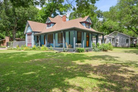 1302 W 5th Avenue, Corsicana, TX 75110 — photo 3