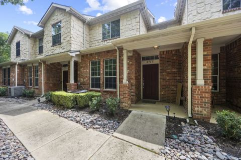 2741 Olympic Park Drive, Grand Prairie