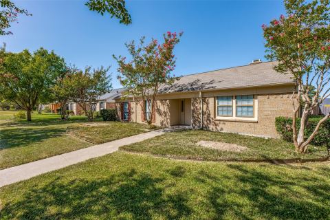 219 Southerland Avenue, Mesquite