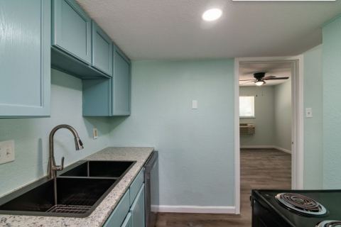 811 S Mesquite Street 8, Arlington, TX 76010 — photo 3