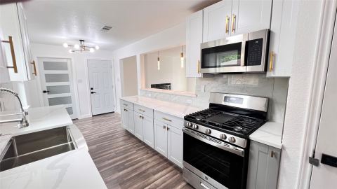 1711 Heather Glen Drive, Dallas, TX 75232 — photo 2