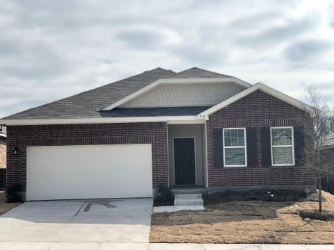 718 Windsor Court, Lavon