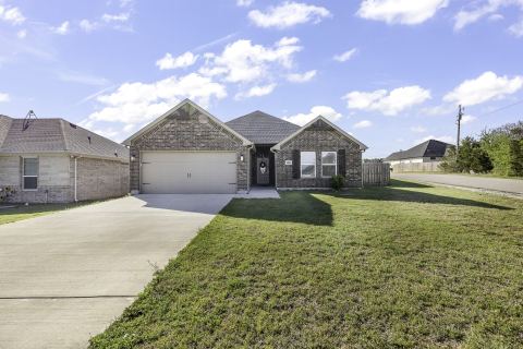 2601 Austin Drive, Granbury, TX 76048 — photo 2