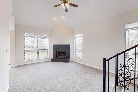 8000 Arbor Avenue, Fort Worth, TX 76116 — photo 2