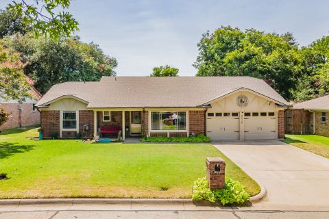 2512 Glassboro Circle, Arlington