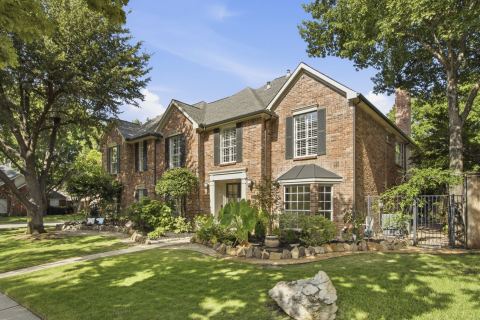 210 Chinaberry Way, Coppell, TX 75019 — photo 2