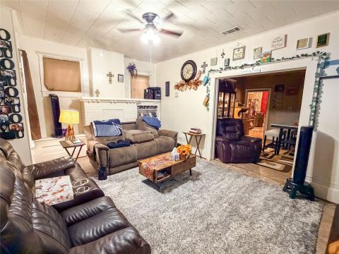 2114 Gorman Avenue, Waco, TX 76707 — photo 2