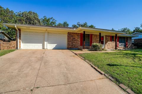 1104 Julie Street, Weatherford, TX 76086 — photo 2