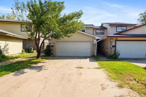 2806 Spring Valley Drive, Bedford