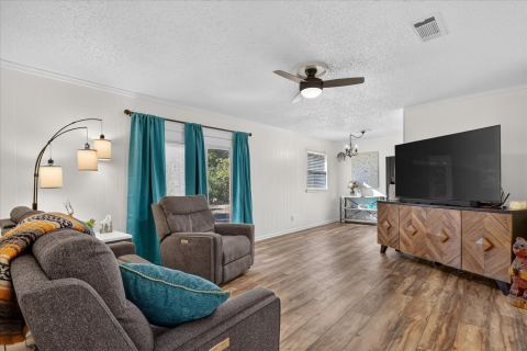 441 Nathan Street, Burleson