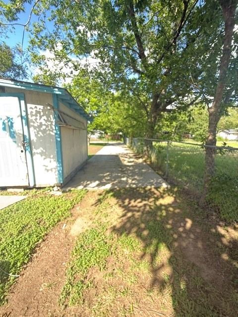 671 N. Race, Stephenville, TX 76401 — photo 2