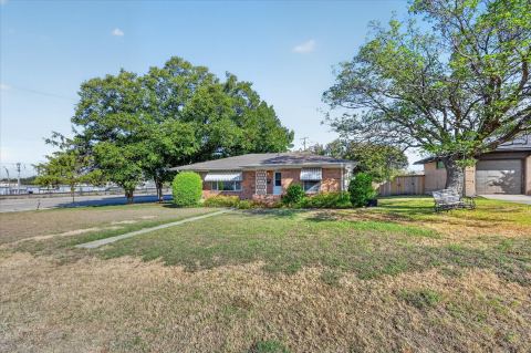 301 Hillcrest Avenue, Richardson, TX 75081 — photo 3