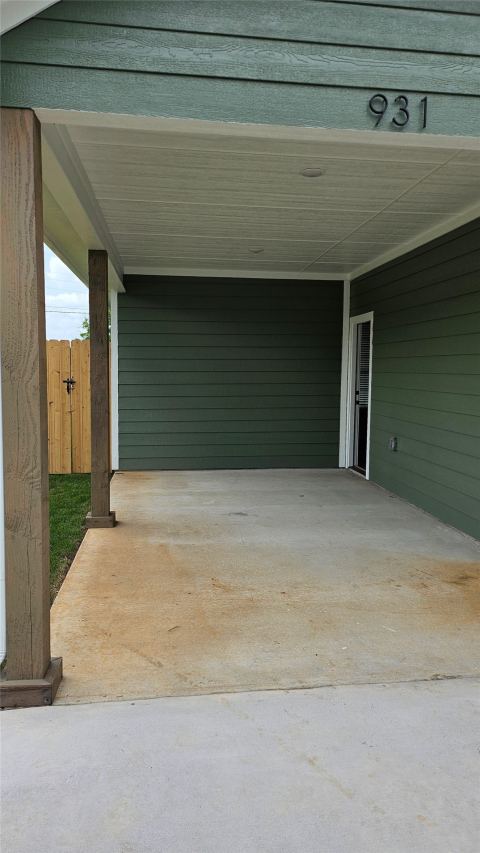 931 W Elm Street, Denison, TX 75020 — photo 2