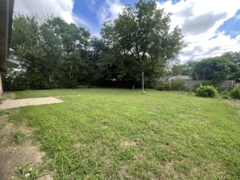 328 Hillside Court, Burleson, TX 76028 — photo 3