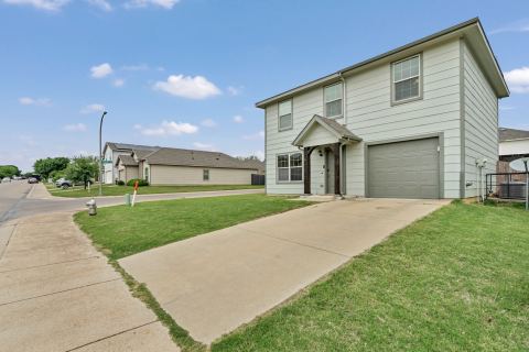 1501 Sierra Estate Trail, Fort Worth, TX 76119 — photo 2