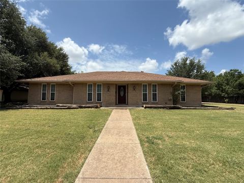 1812 Trinity Drive, Waco